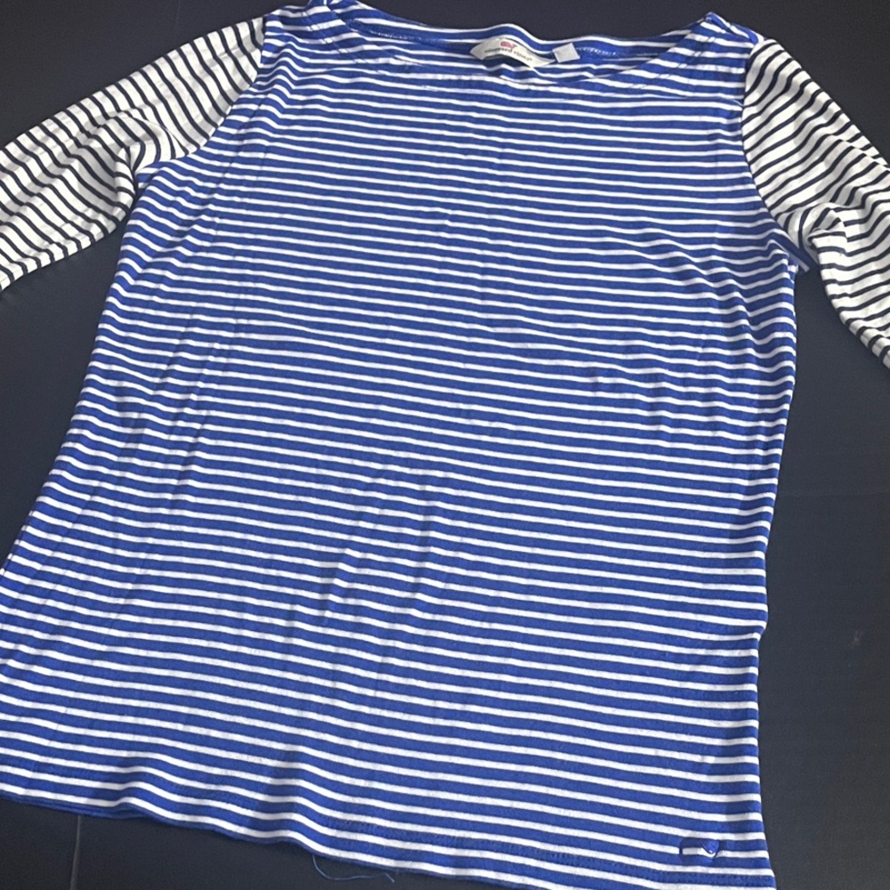 Vineyard Vines Navy and White Multi Striped Tee - Size Small - Picture 3 of 8